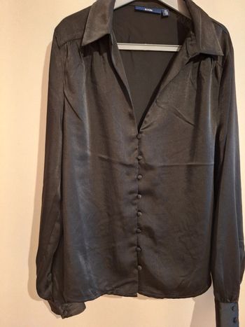 Chemisier satin neuf