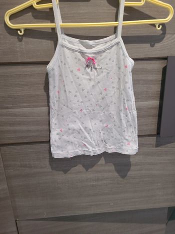 Débardeur avec cœur, taille 8 ans