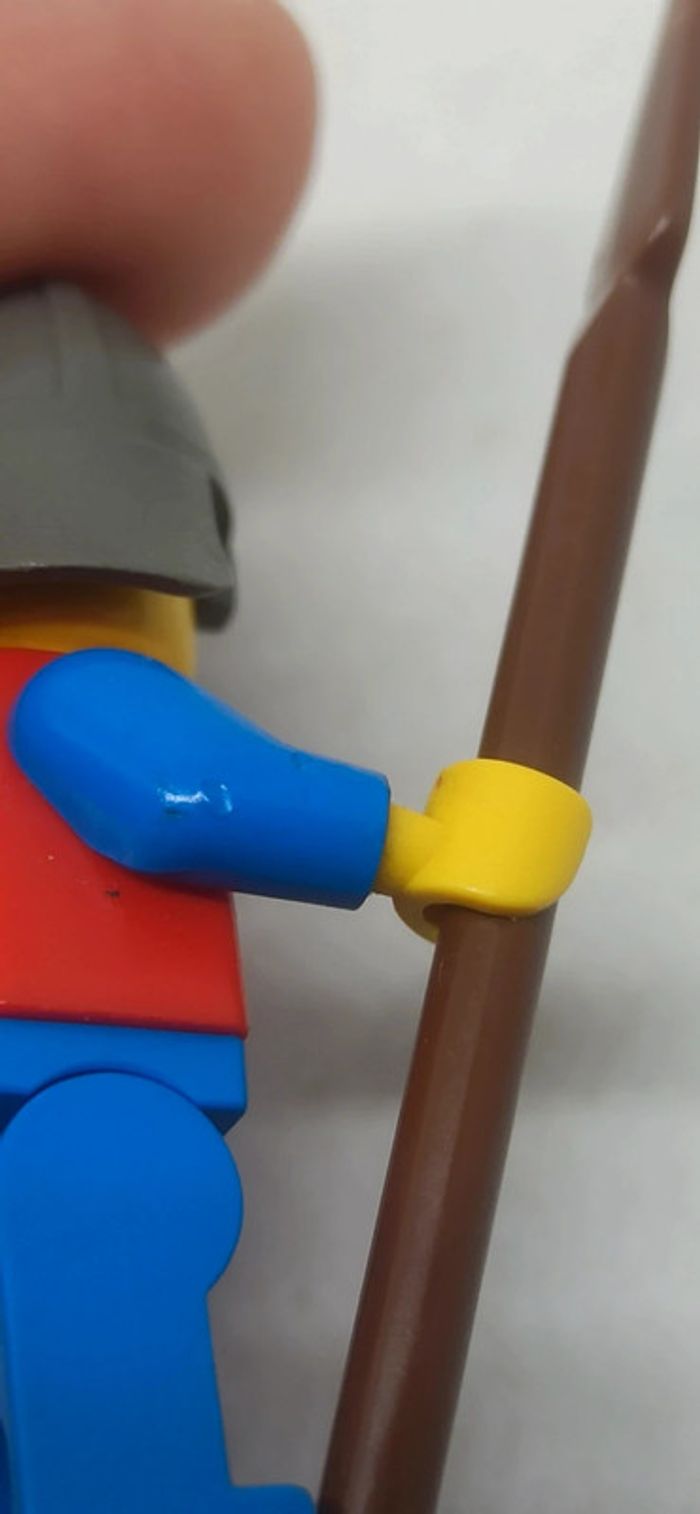 Chevalier lego avec lance - photo numéro 5