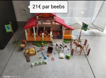Écurie ou centre équestre playmobil