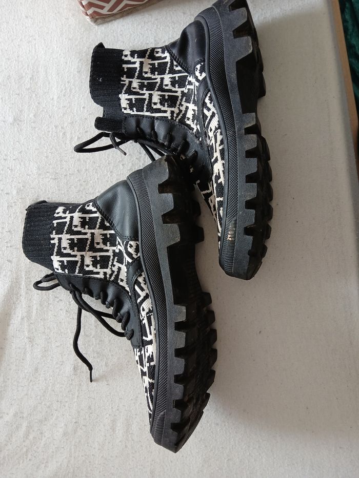 Chaussures montante en 40 - photo numéro 3