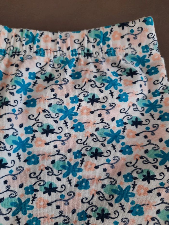 2 pièces Legging À l'aise breizh + T-shirt Kiabi 18mois - photo numéro 3