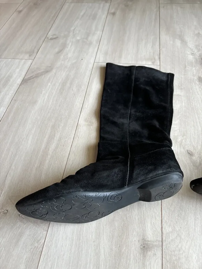 Chaussures bottines noire daim - photo numéro 4