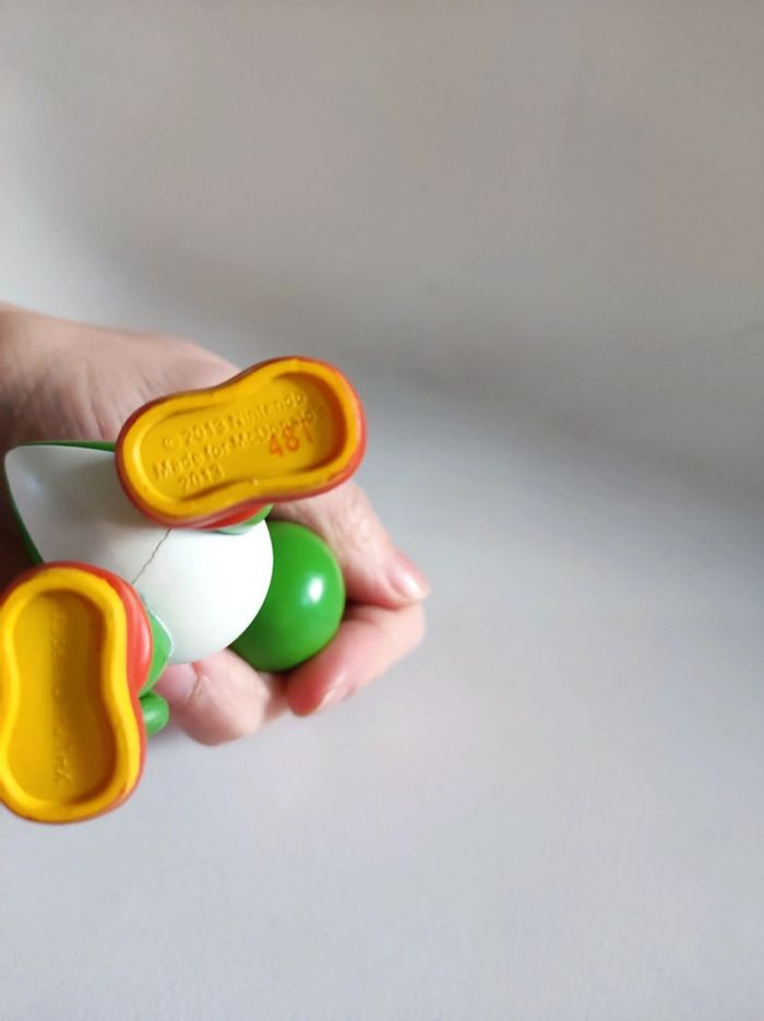 Figurine Yoshi Nintendo 2013 9 cm - photo numéro 7