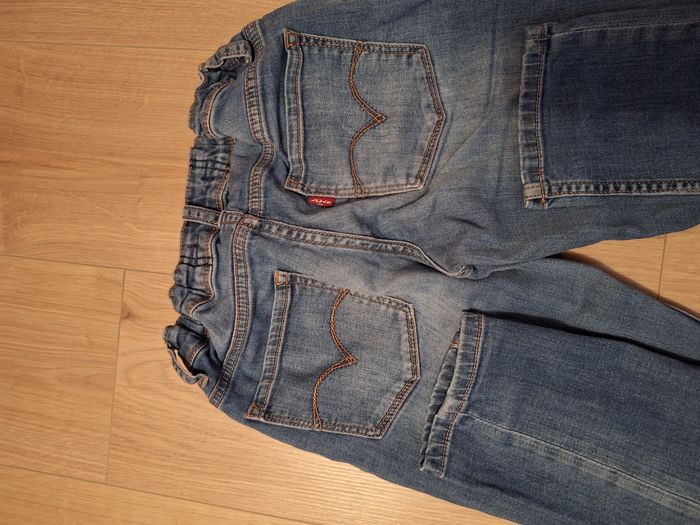 Jeans Levi's skinny  et bermuda en jeans Levi's skinny 16 ans - photo numéro 4