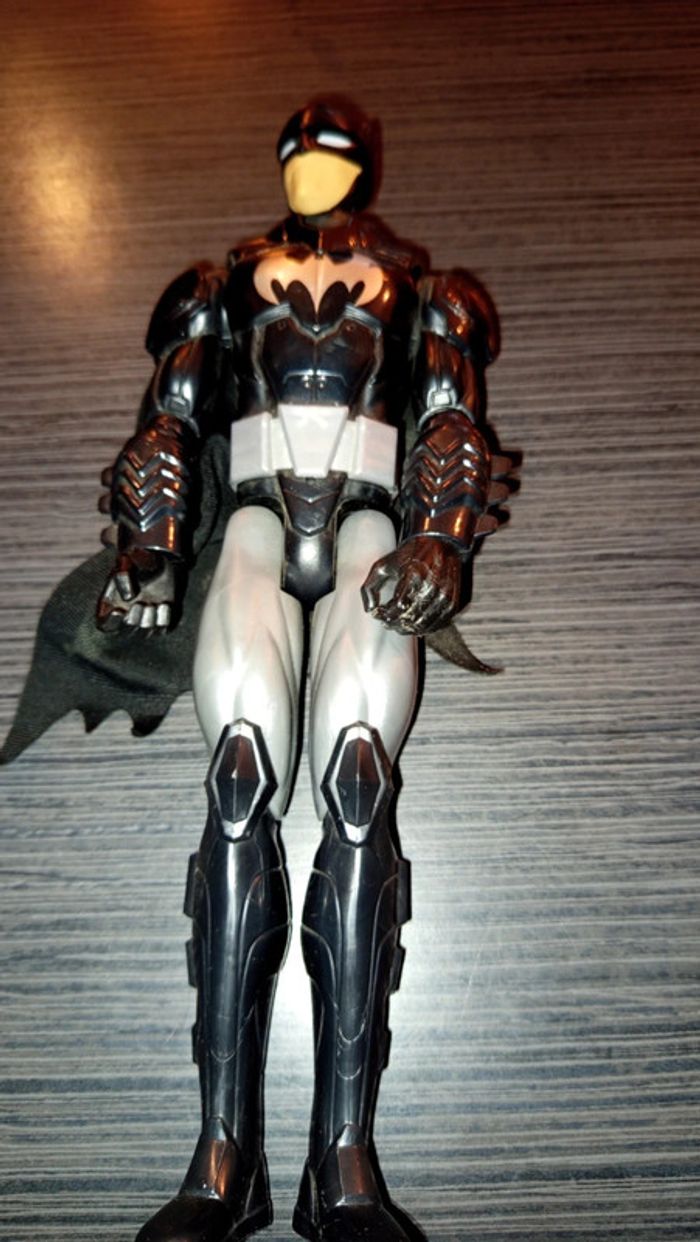 Batman 30 cm - photo numéro 5