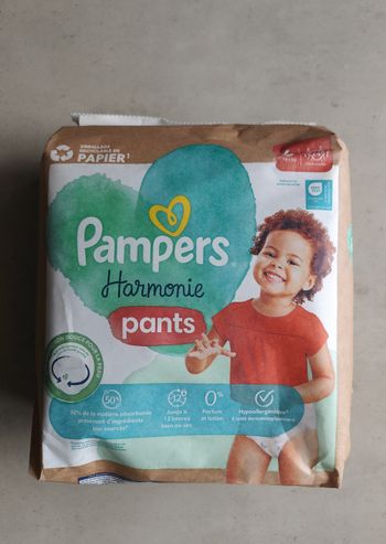 Couches Pampers