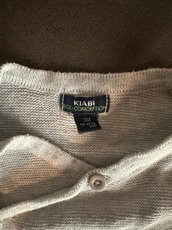 Lot 11 vêtements bébé garçon + 2 offerts - photo numéro 14