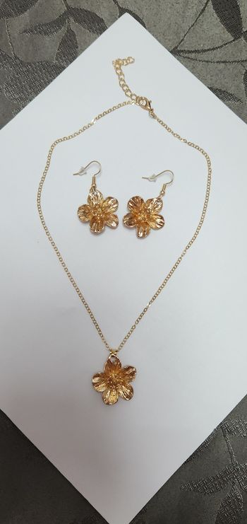 Parure collier avec boucles d'oreilles acier inoxydable bohème neuf 