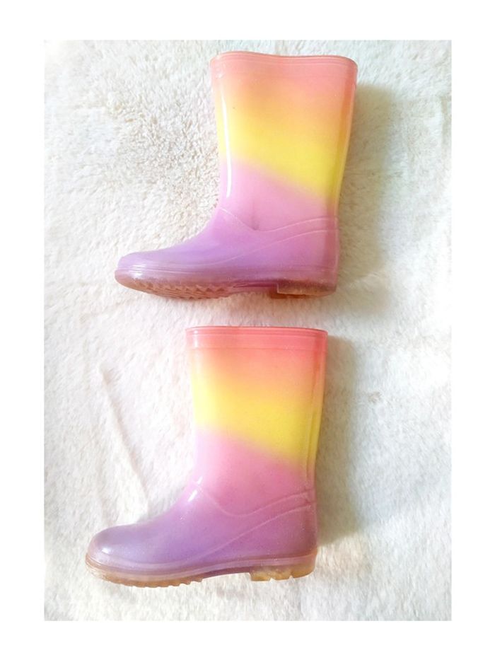 Bottes de pluie à paillettes arc-en-ciel pointure 32 - photo numéro 2