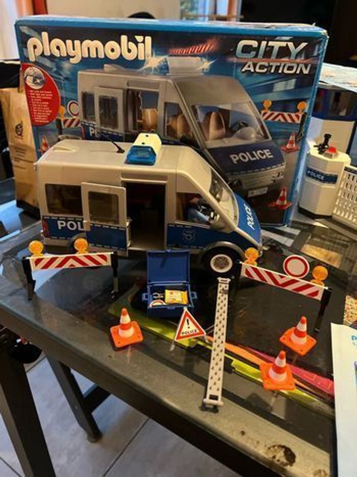 Playmobil city action fourgon police - photo numéro 2