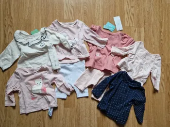 Lot obaidi 3 mois neuf avec étiquette