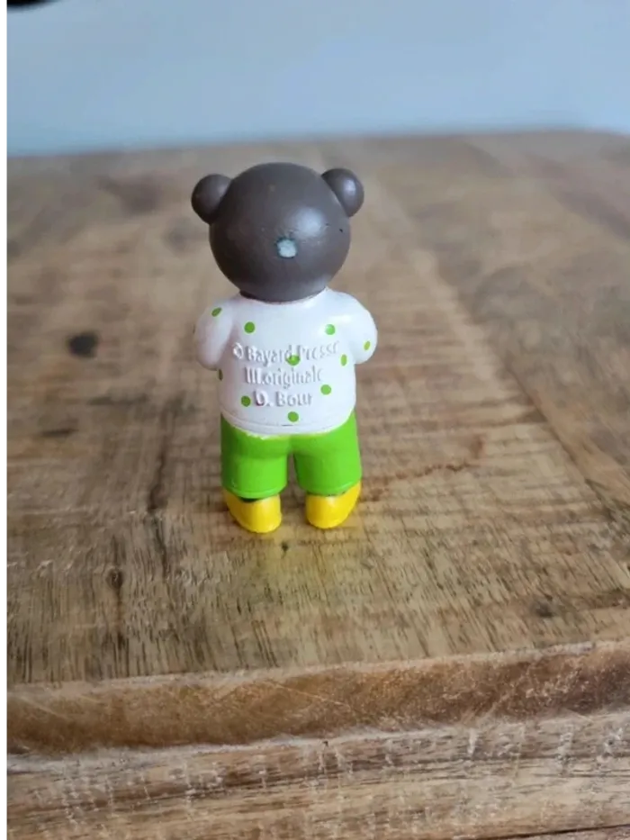 Figurine petit ours brun cadeau - photo numéro 2