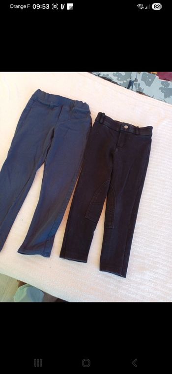 Lot de 2 pantalons fille taille 5 ans