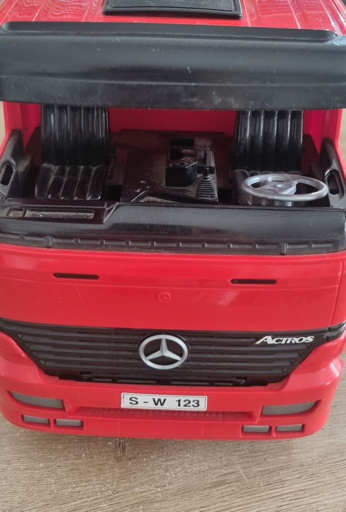 Grand camion benne Bruder - photo numéro 5