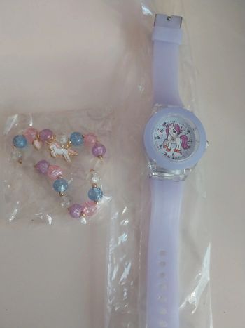 Ensemble neuf montre licorne +bracelet