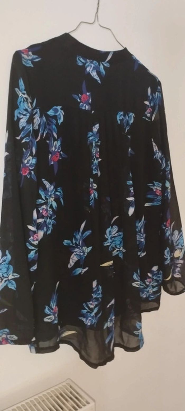 Blouse femme fleurie - photo numéro 3