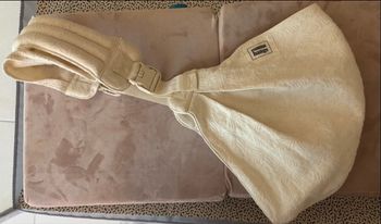 Porte bébé hanche mama hangs 