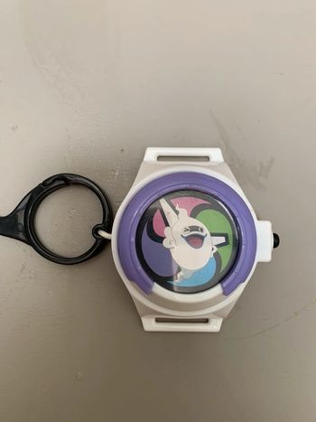 Jeu jouet montre YokaïWatch Mc Donald’s menu enfant happy meal Fantôme blanc Whisper