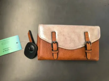 300932 pochette marron / argenté brillant femme TU