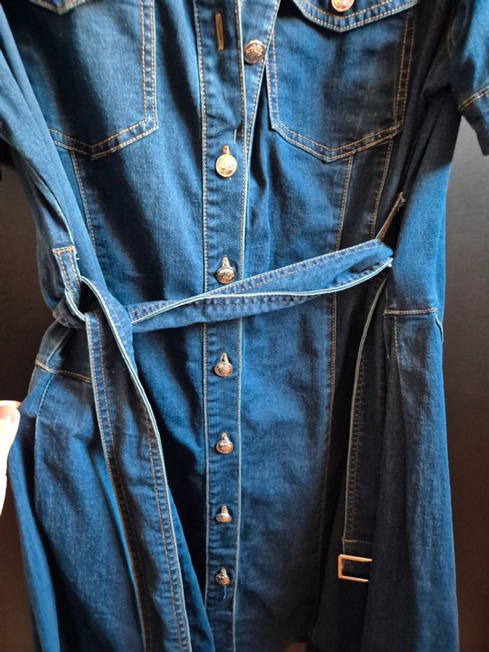 Robe en jean souple comme neuve Morgan taille 44 - photo numéro 2