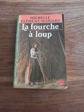 Livre la fourche à loup