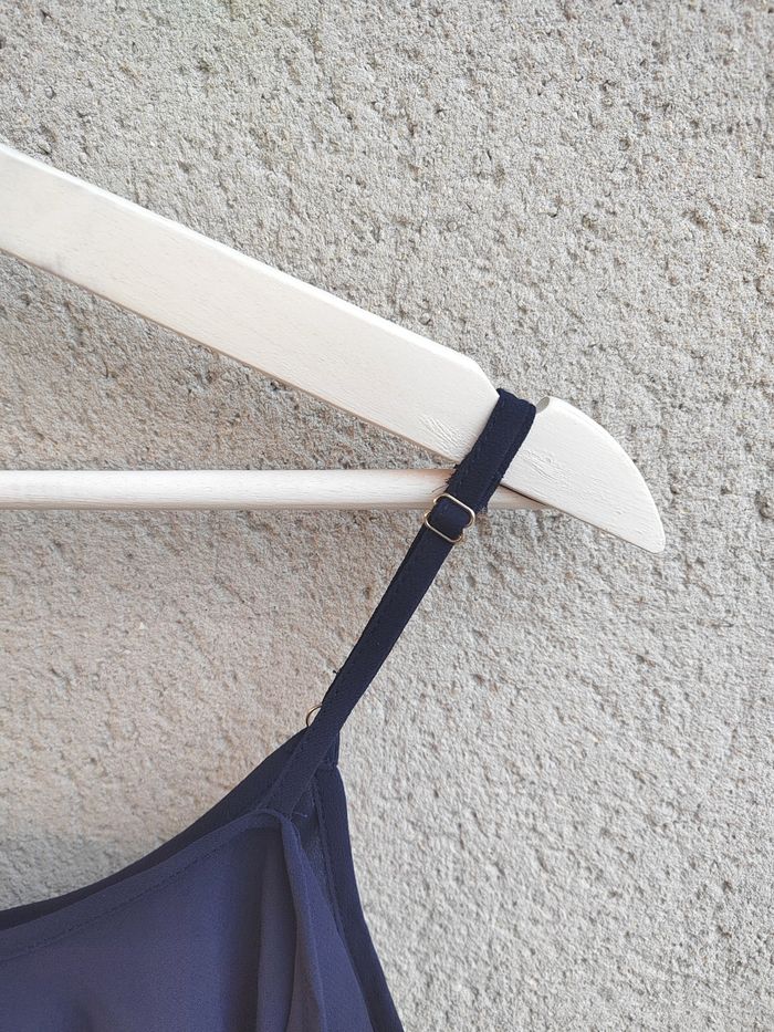 Haut bleu marine fluide en mousseline de soie – Taille 44/0XL — Neuf sans étiquette - photo numéro 3