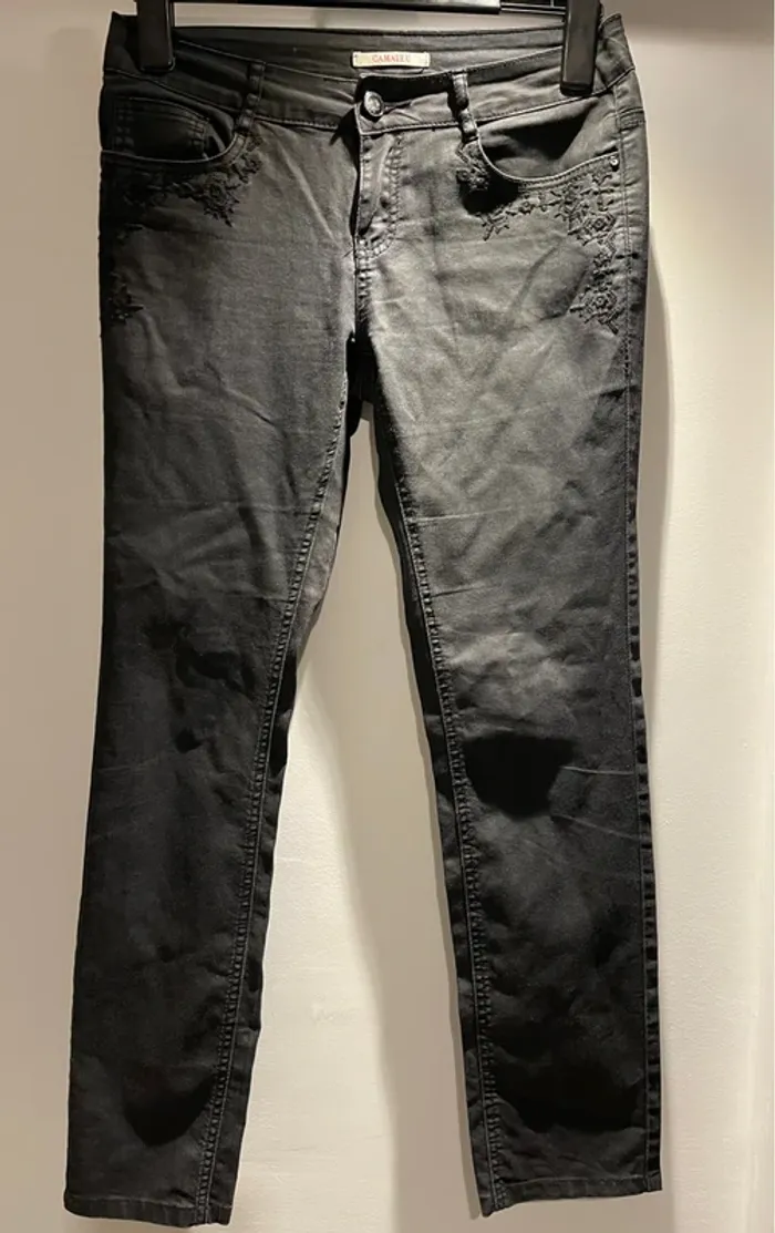 Jean Camaïeu léger taille 38 - photo numéro 3