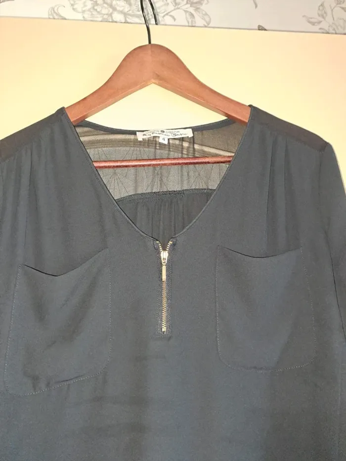 Blouse femme noire fluide comme neuve cache cache T4 - photo numéro 2