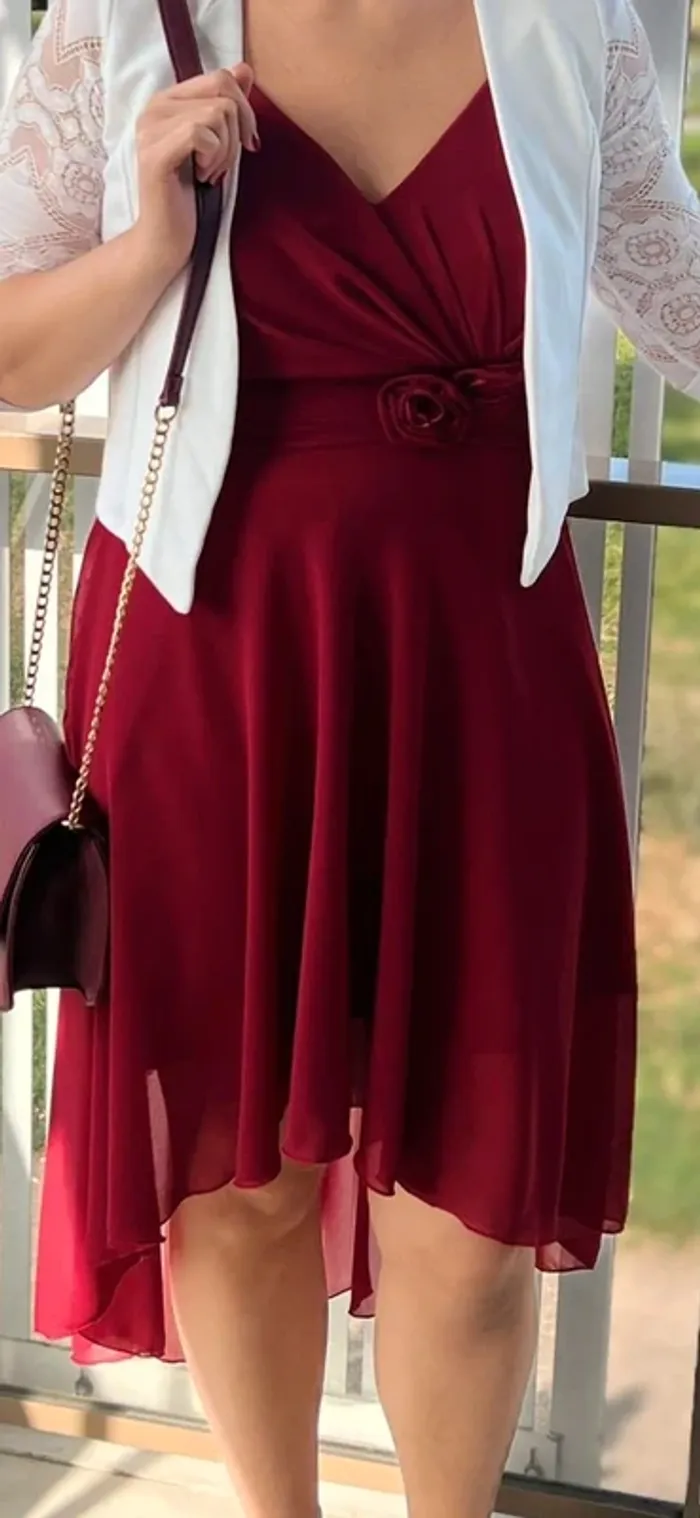 Robe rouge taille M/L - photo numéro 2