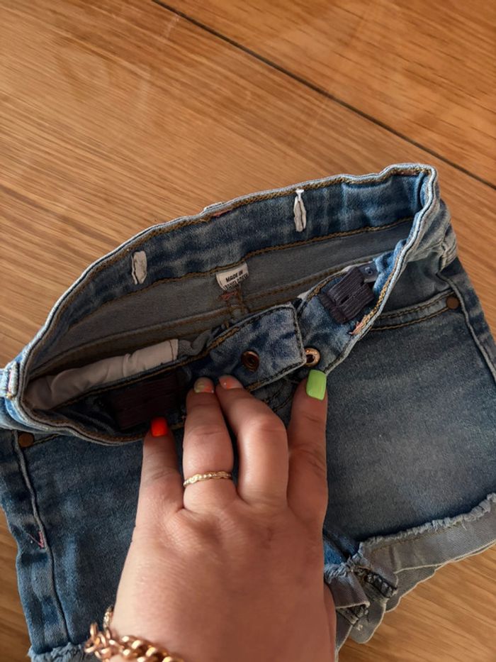Short en jean - 4 ans - photo numéro 3