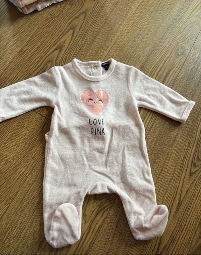 Lot de pyjamas - photo numéro 5