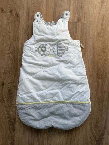 Gigoteuse turbulette Obaidi 1 6 mois très bon état couleur blanc bébé garçon fille