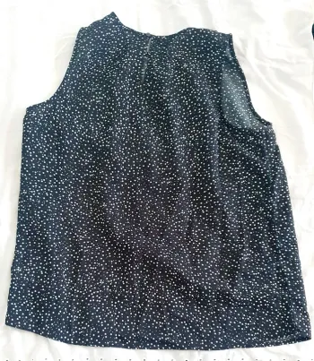 T-shirt sans manches