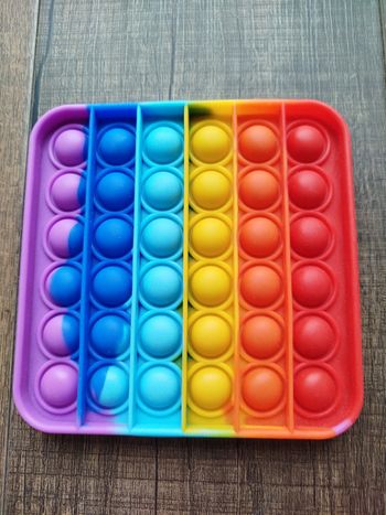 Jouet enfant, sensoriel, Pop it, TBE