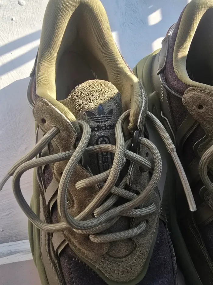 Basket ozweego adidas bon etat - photo numéro 8