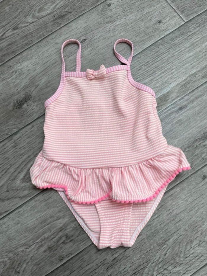 Maillot de bain 1 pièce. Rose avec volants Mes petits cailloux 23 mois