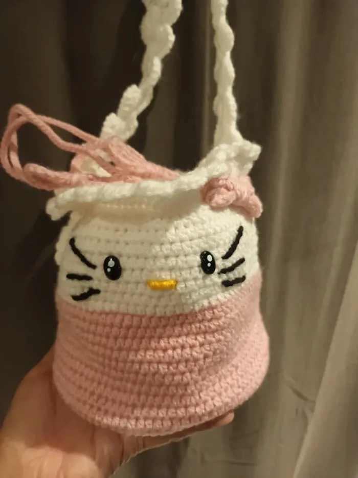 Sac bandoulière hello kitty neuf - photo numéro 9
