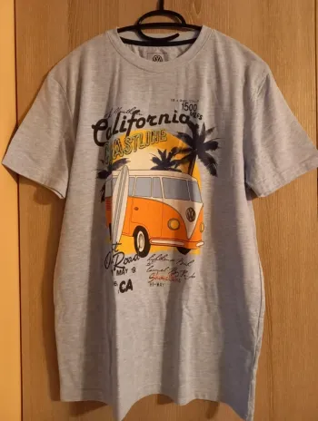 T-shirt M