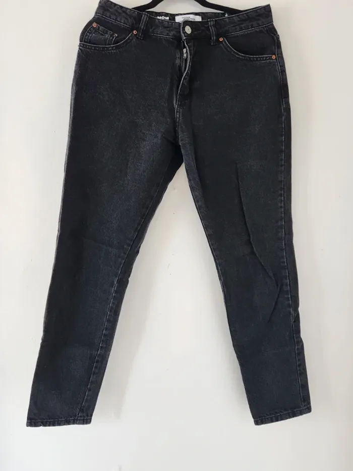 🖤 Jean Mom Noir - Don't Call Me Jennyfer - Taille 38 FR / 29 US