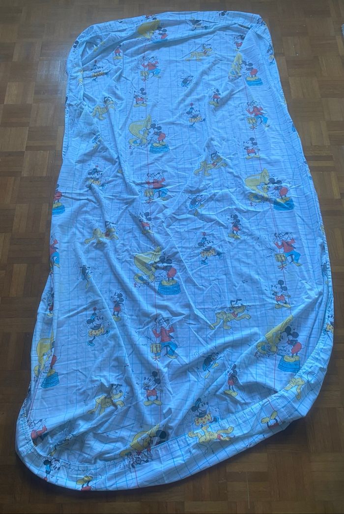 Tissu de récupération imprimé Mickey - photo numéro 6