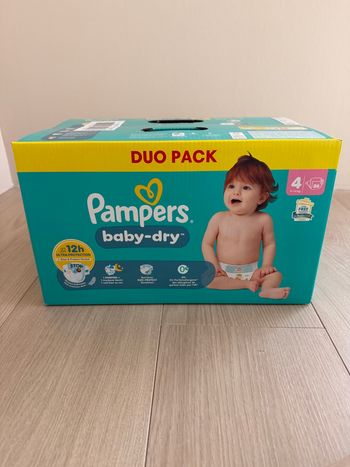 86 couches Pampers baby dry taille 4