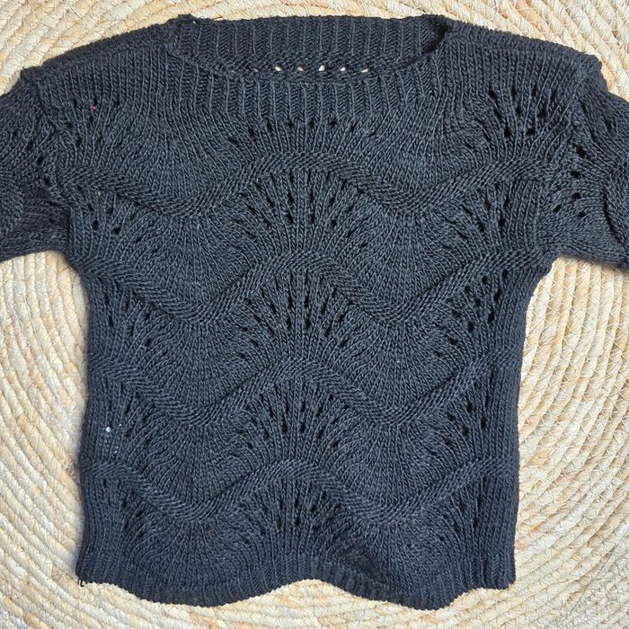 Pull noir - photo numéro 3