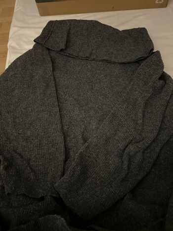 Pull col roulé gris 