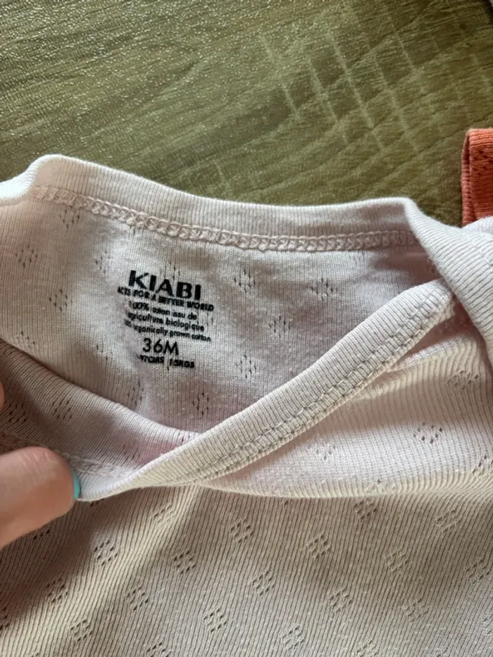 Lot de 2 bodys 36 mois - photo numéro 3