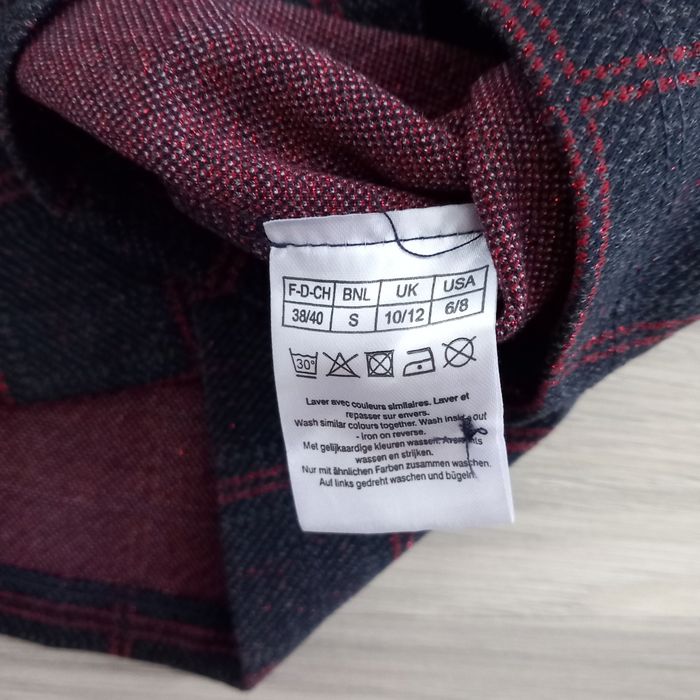 Pull femme à carreaux Damart taille M - photo numéro 4