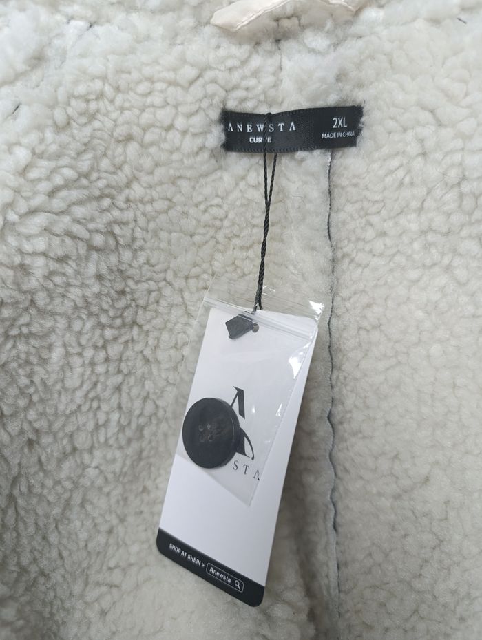 Manteau femme neuf - photo numéro 3