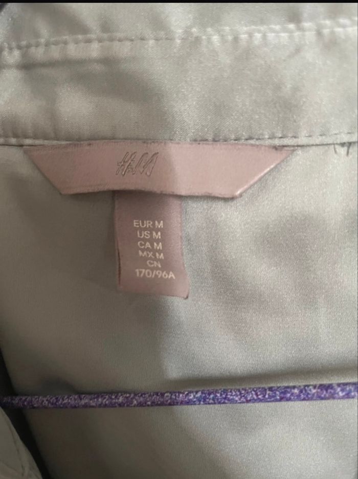 Chemise en satin - photo numéro 2