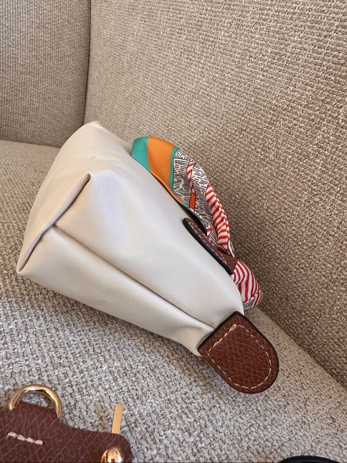 Petit sac Longchamp beige neuf - photo numéro 5