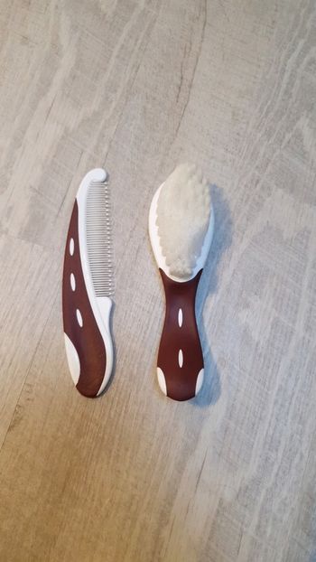 Set de coiffure peigne et brosse